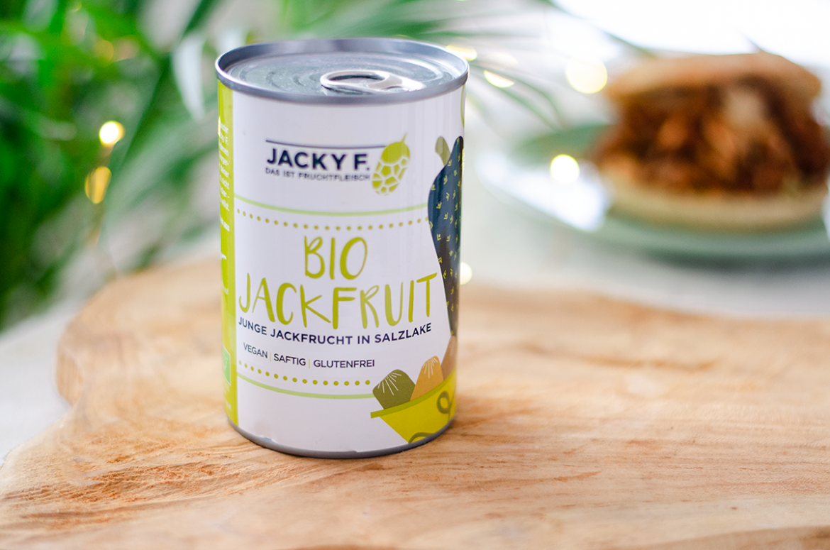 Recetas con jackfruit. Hamburguesa vegetal de jackfruit, picante. Recetas vegetarianas.