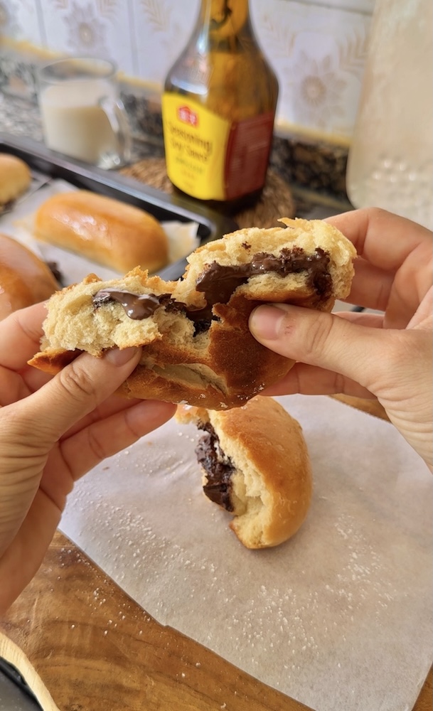 Receta bollycao casero sin huevo ni lácteos. Masa tierna, fácil y sin mantequilla. Apto para veganos.