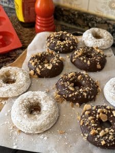 Prepara en casa Donettes veganos con esta receta sin lácteos ni huevo, apto para veganos.